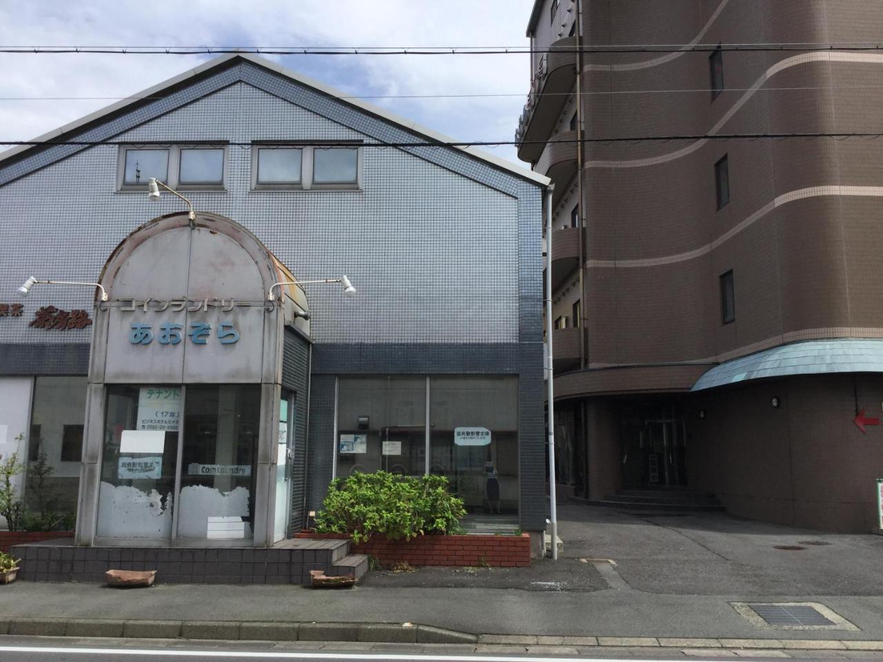 Business Hotel Minami Iwata Exterior photo